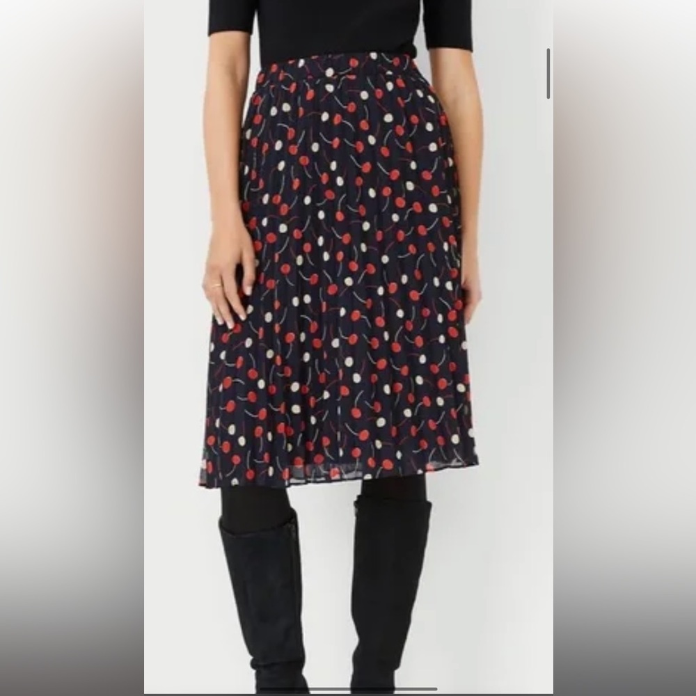 NWT Ann Taylor Navy Cherry MIDI Skirt: Medium petite